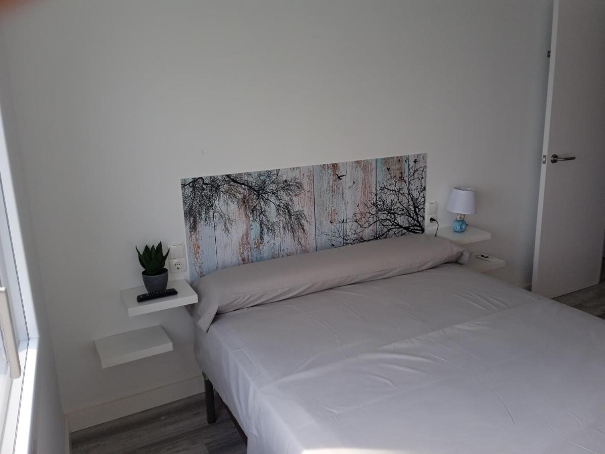 Vora Port Apartment L'Ampolla Bagian luar foto
