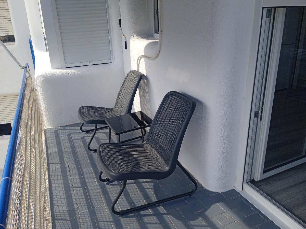 Vora Port Apartment L'Ampolla Bagian luar foto